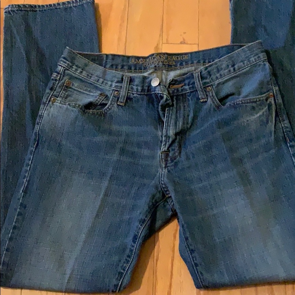 Men’s American Eagle jeans. Slim straight.